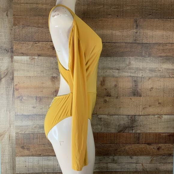 Outrageous Fortune Open Cross Back Bodysuit Long Sleeve Yellow Size 12 NWT - Picture 4 of 9